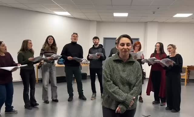 RO
🎄 Crăciunul nu e despre cât primești, ci despre cât dăruiești.

Pe 21 decembrie | ora 18:00, la Csíki Jazz Gala, muzica devine gest caritabil.
Jazz & gospel, emoție autentică și o cauză care contează, alături de Sepsi Gospel Band 🎶

🎟 Vino cu noi și transformă un concert într-un dar:
👉 https://in-time.hu/e/jazz-gala-1221?stage=seat-selection

HU
🎄 A karácsony nem arról szól, mennyit kapunk, hanem arról, mennyit adunk.

📅 December 21. | 18:00, Csíki Jazz Gala
Egy este, ahol a zene jótékony gesztussá válik.
Jazz & gospel, őszinte érzelmek és egy fontos ügy, a Sepsi Gospel Band közreműködésével 🎶

🎟 Csatlakozz hozzánk, és változtass egy koncertet ajándékká:
👉 https://in-time.hu/e/jazz-gala-1221?stage=seat-selection