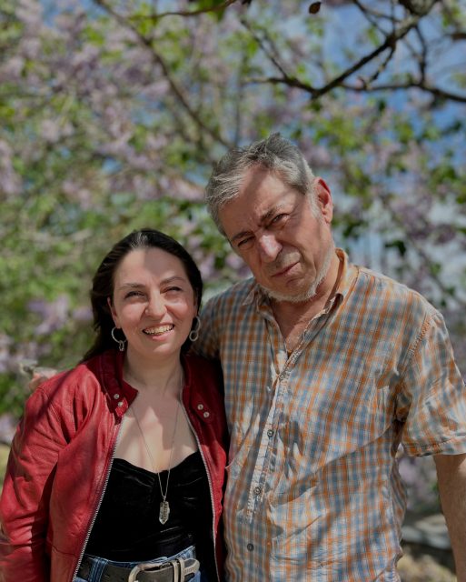 În curând, un nou interviu alături de Doru Rocker Ionescu – un om de radio pe care îl apreciez pentru felul în care știe să aducă muzica mai aproape de oameni.

#interviu #DoruRickerIonescu #muzică #jazz #artistlife radio conversațiidespreartă